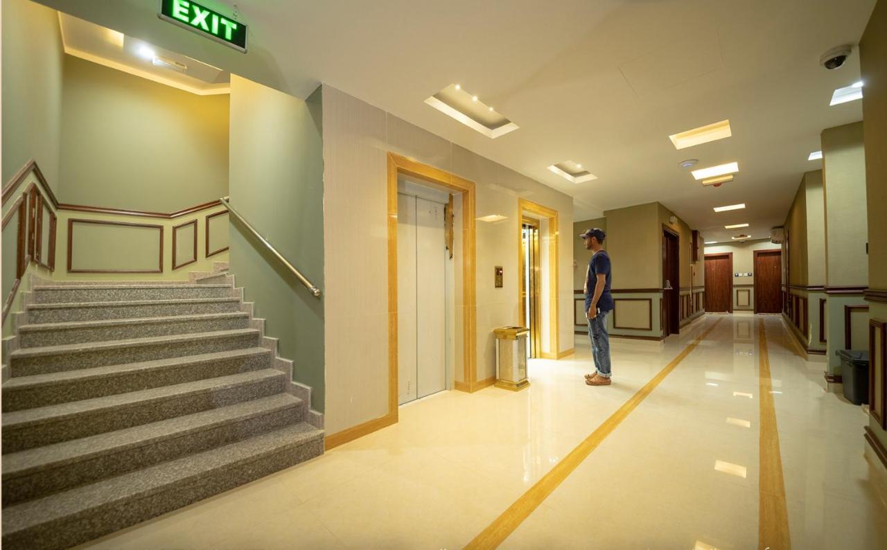 Red-5 - Al Safa Suites Salála Exteriér fotografie