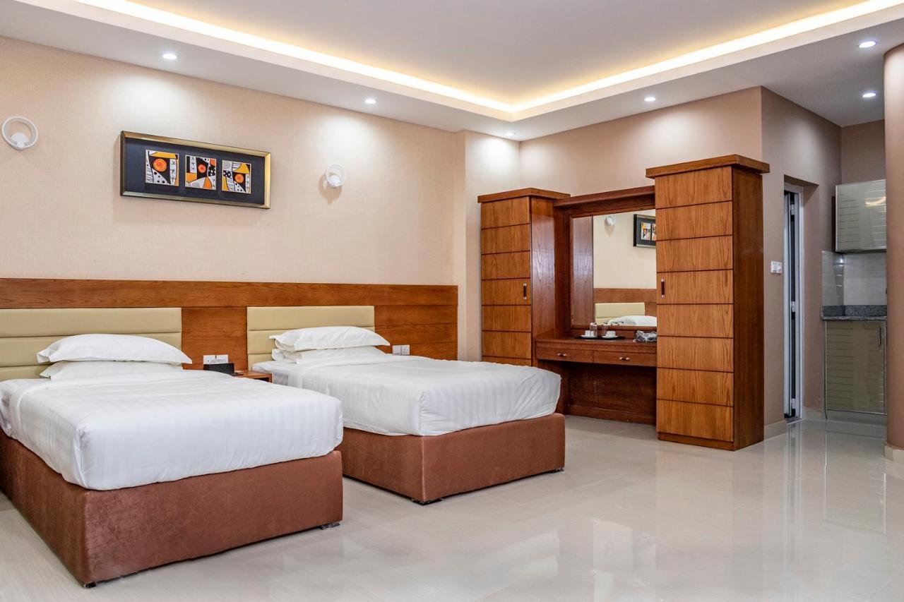 Red-5 - Al Safa Suites Salála Exteriér fotografie