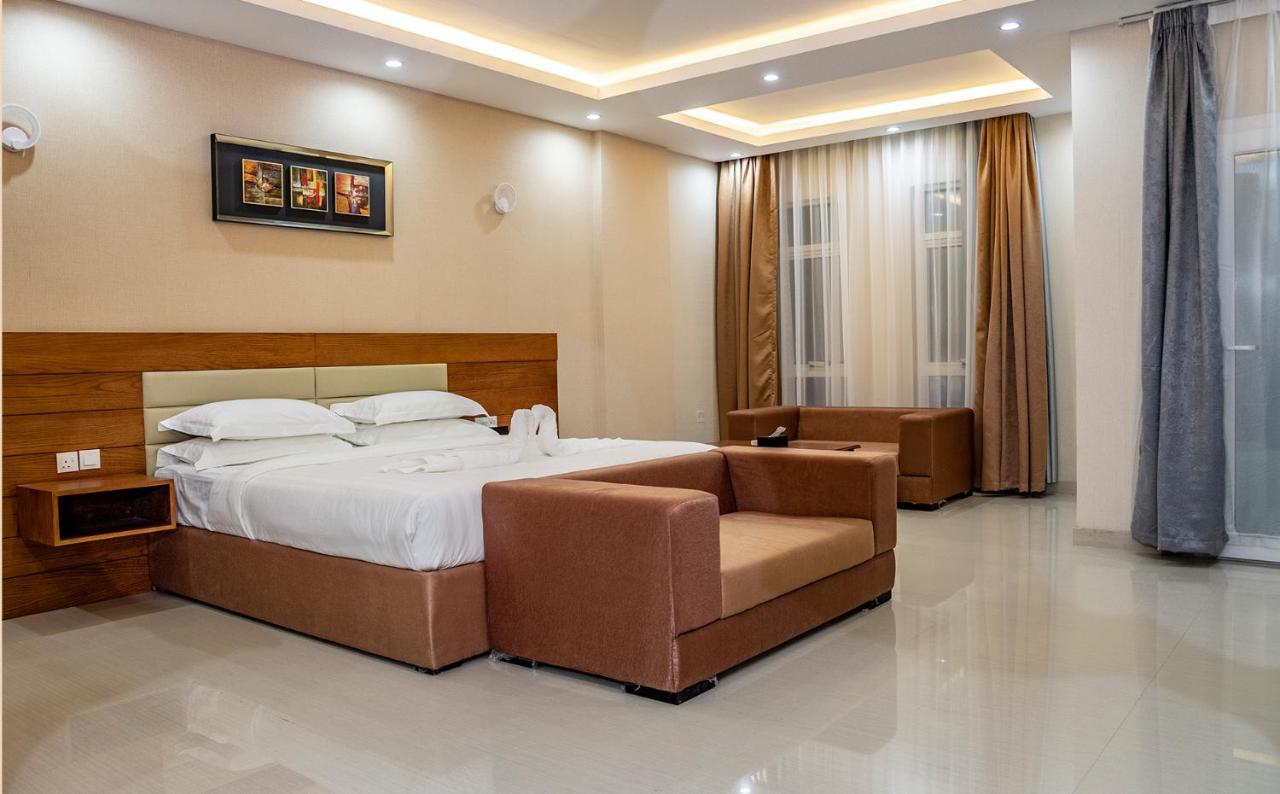 Red-5 - Al Safa Suites Salála Exteriér fotografie